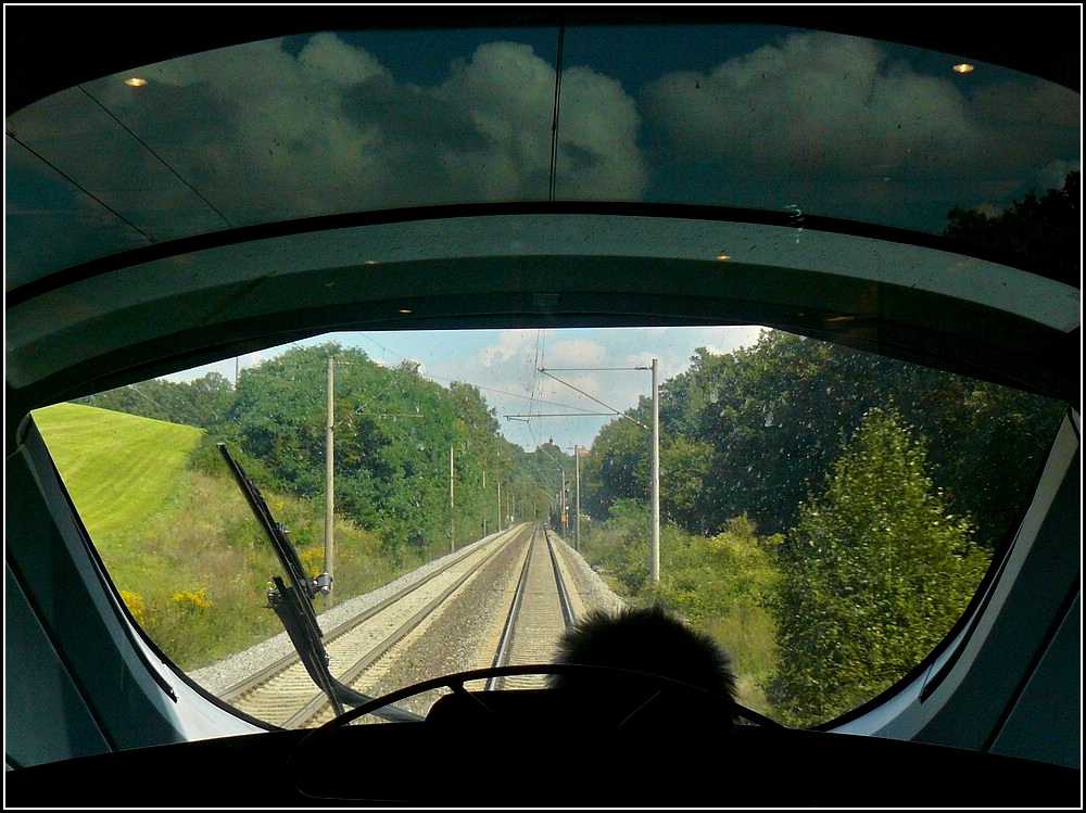 Ungewhnlicher Blick auf die Eisenbahnstrecke. 10.09.2010 (Jeanny)