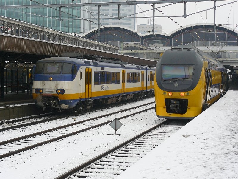 Utrecht centraal station 17-12-2009.