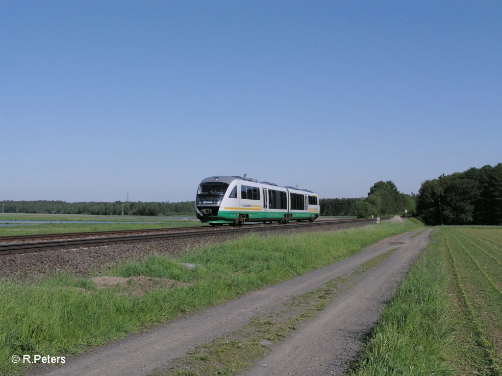 VT26 als VBG81924 nach Hof bei Oberteich. 04.06.10