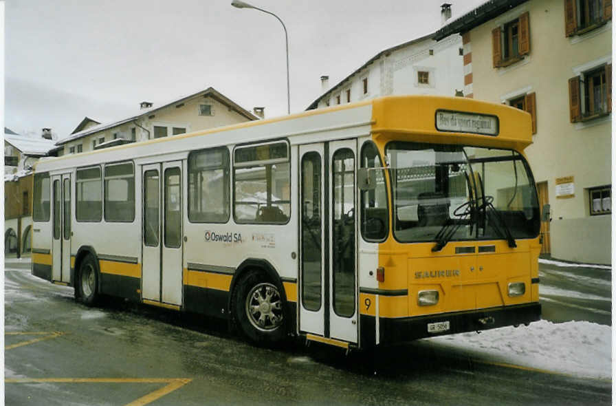 (082'330) - Oswald, Mstair - Nr. 9/GR 5056 - Saurer/Hess (ex VBSH Schaffhausen Nr. 9) am 1. Januar 2006 in Mstair, Posta