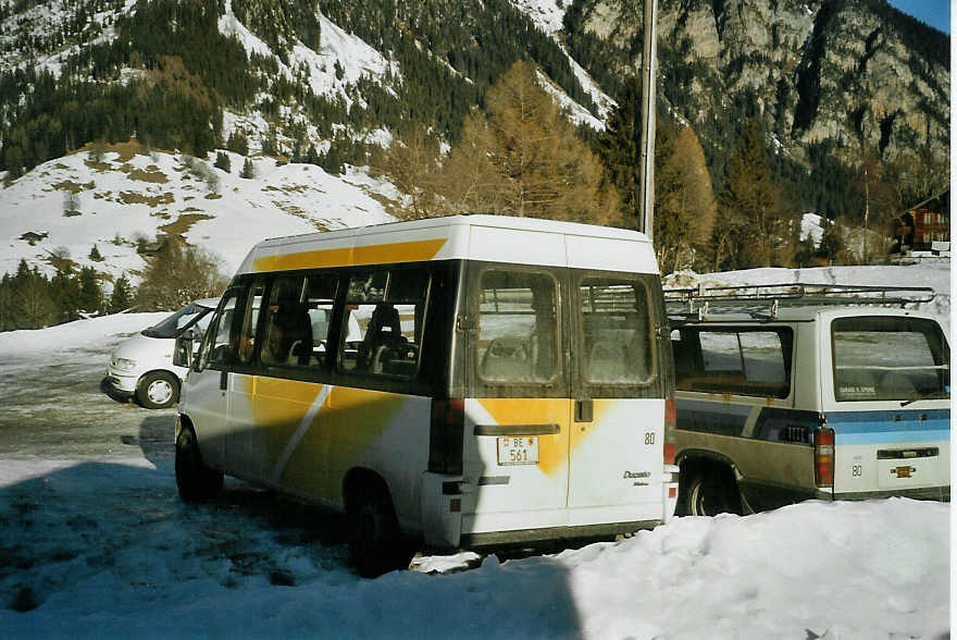 (082'916) - Spring, Schwenden - BE 561 - Fiat am 6. Februar 2006 in Schwenden, Parkplatz