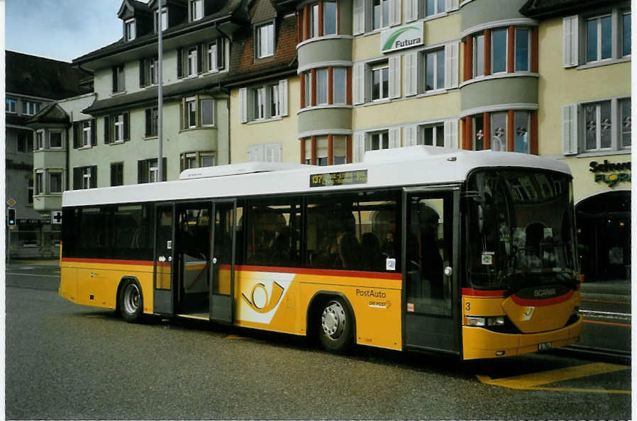 (083'025) - Brndli, Elfingen - Nr. 3/AG 7846 - Scania/Hess am 18. Februar 2006 beim Bahnhof Brugg