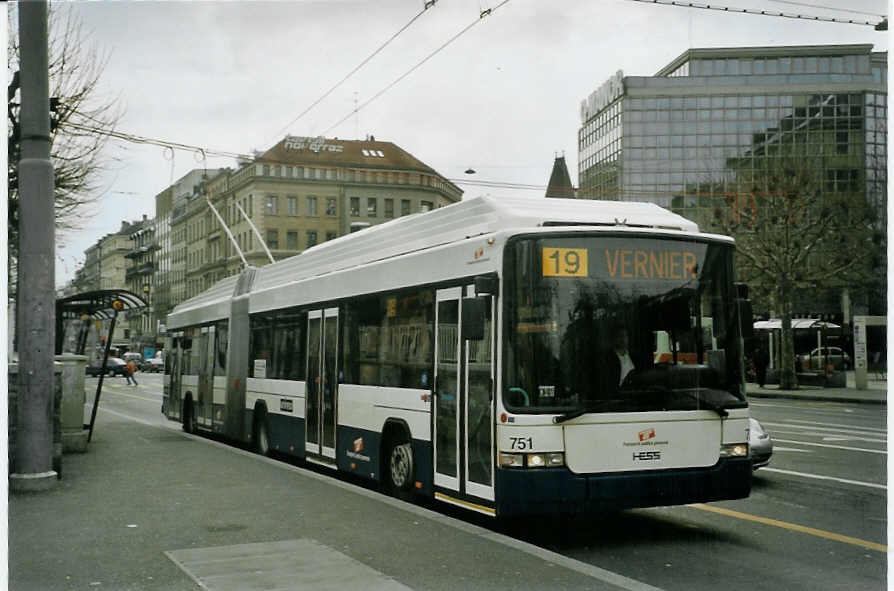 (083'403) - TPG Genve - Nr. 751 - Hess/Hess Gelenktrolleybus am 6. Mrz 2006 in Genve, 22-Cantons