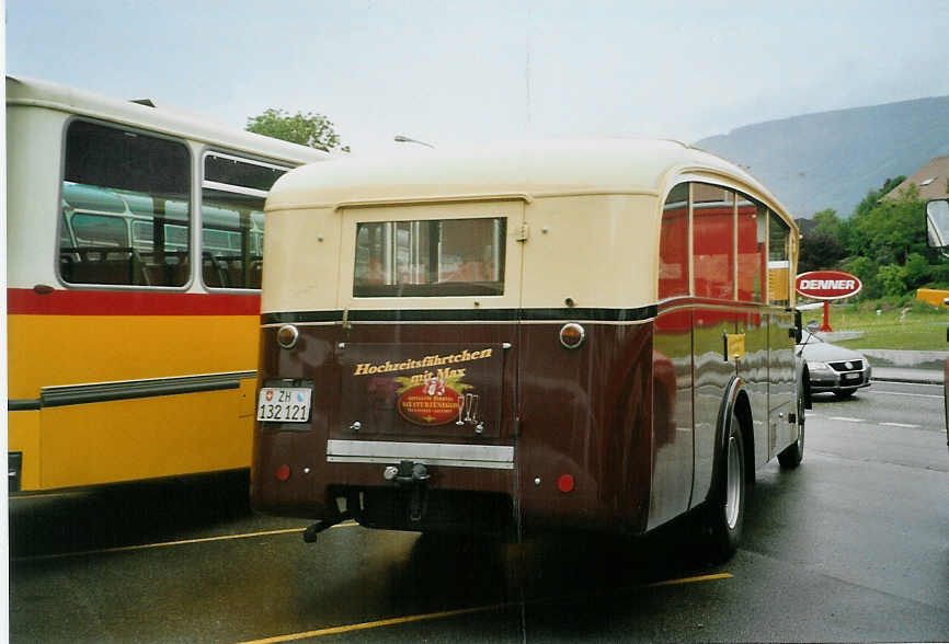 (085'324) - Sturzenegger, Bergdietikon - ZH 132'121 - Saurer/Saurer (ex Mazzoleni, Chur; ex Societ Rabadan, Bellinzona; ex Faggio, Bellinzona) am 20. Mai 2006 in Bellach, Hess