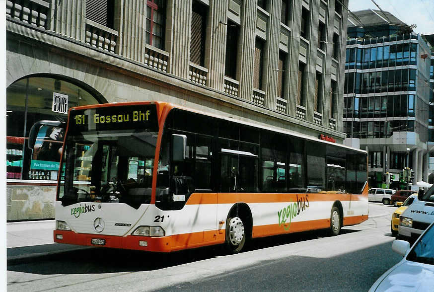 (088'134) - Regiobus, Gossau - Nr. 21/SG 258'921 - Mercedes am 28. Juli 2006 beim Bahnhof St. Gallen