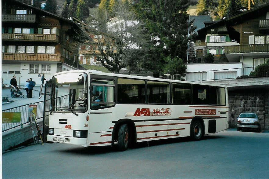 (092'134) - AFA Adelboden - Nr. 39/BE 25'753 - NAW/R&J (ex Nr. 18; ex Autopostale, Mendrisio Nr. 38; ex Piotti, Balerna Nr. 38; ex AAGI Interlaken Nr. 38; ex Schmocker, Beatenberg Nr. 3) am 18. Februar 2007 beim Autobahnhof Adelboden