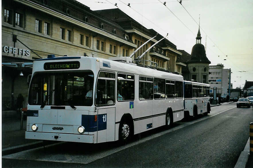 (093'007) - TL Lausanne - Nr. 766 - NAW/Lauber Trolleybus am 17. Mrz 2007 beim Bahnhof Lausanne