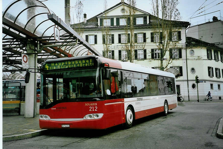 (093'214) - SW Winterthur - Nr. 212/ZH 730'212 - Solaris am 22. Mrz 2007 beim Hauptbahnhof Winterthur