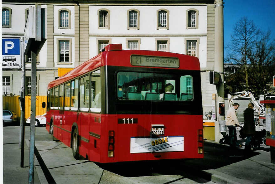 (093'609) - Bernmobil, Bern - Nr. 111/BE 500'111 - Volvo/R&J am 7. April 2007 beim Bahnhof Bern