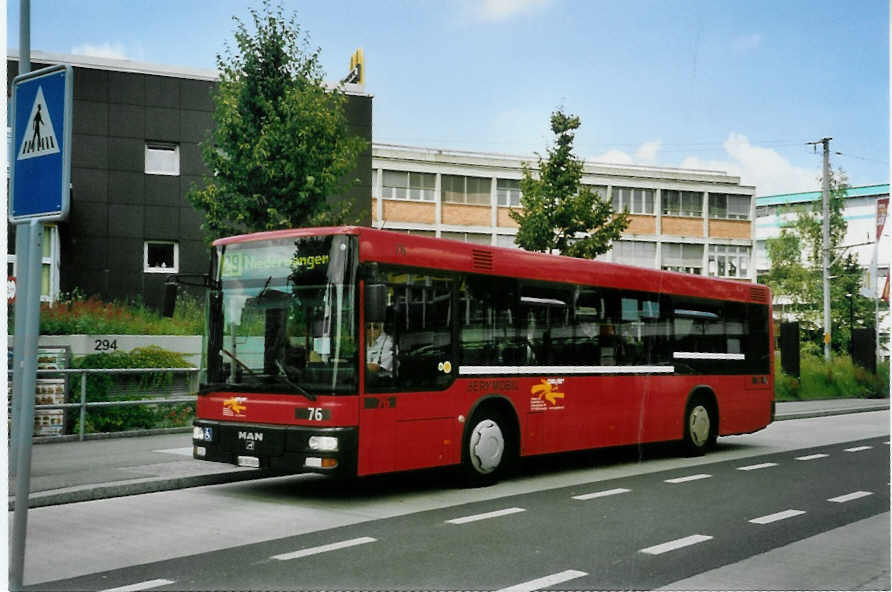 (095'411) - Peyer, Niederwangen - Nr. 76/BE 503'800 - MAN/Gppel am 8. Juni 2007 in Kniz, Brhlplatz