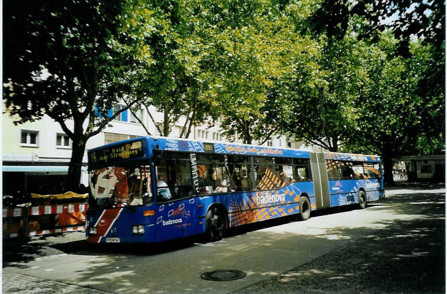 (096'015) - VAG Freiburg - Nr. 947/FR-SW 947 - Mercedes am 9. Juli 2007 in Freiburg, Siegesdenkmal