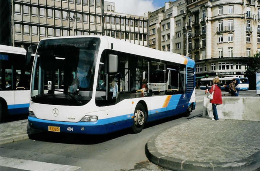 (098'815) - AVL Luxembourg - Nr. 404/B 1360 - Mercedes am 24. September 2007 in Luxembourg, Place Hamilius
