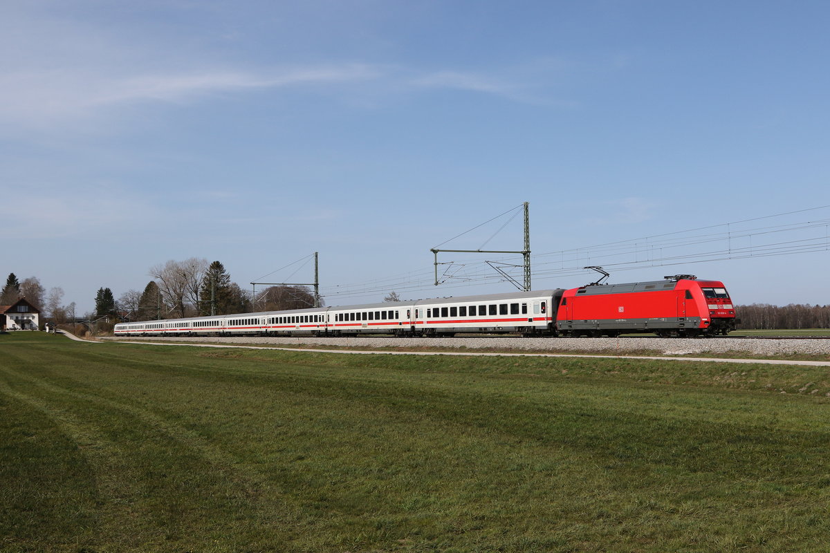 101 059 am 1. April 2021 bei �bersee am Chiemsee.