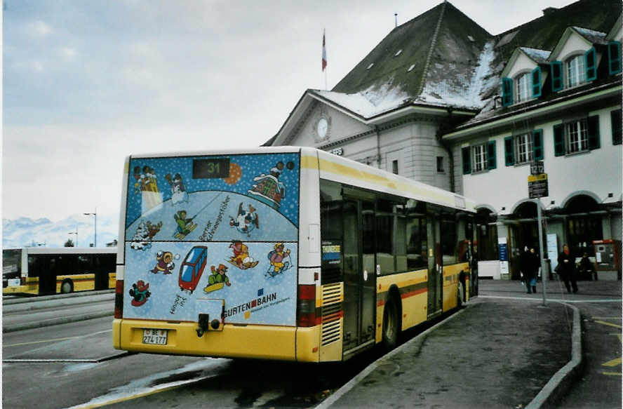 (101'221) - STI Thun - Nr. 77/BE 274'177 - MAN am 19. November 2007 beim Bahnhof Thun