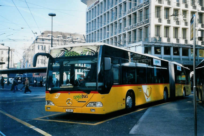 (102'612) - Regiobus, Gossau (Cars Alpin Neff, Arbon Nr. 1) - Nr. 41/TG 686 - Mercedes am 29. Dezember 2007 beim Bahnhof St. Gallen