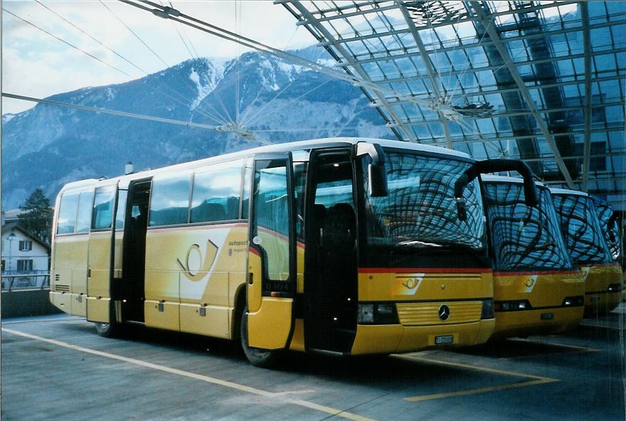 (105'026) - AutoPostale Ticino - TI 215'030 - Mercedes (ex P 25'590; ex Jelmorini, Tesserete) am 9. Mrz 2008 in Chur, Postautostation