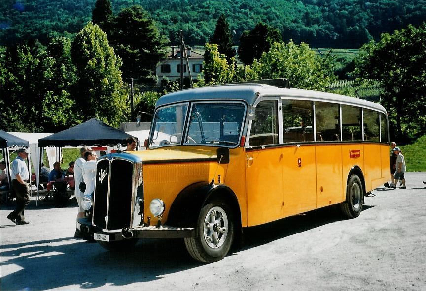 (108'107) - Riviera Carburant Lavage, St-Lgier - VD 42 - Saurer/Saurer (ex Oldtimer Club Saurer, Arbon; ex AVG Grindelwald; ex P 23'106; ex P 2160) am 21. Juni 2008 in Aigle, Saurertreffen