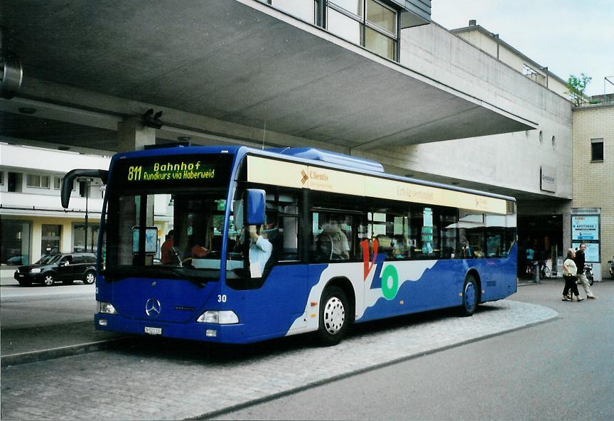 (108'701) - VZO Grningen - Nr. 30/ZH 523'330 - Mercedes am 6. Juli 2008 beim Bahnhof Uster