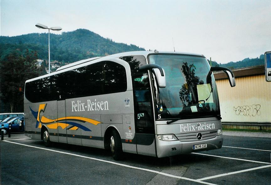 (111'016) - Aus Deutschland: Felix-Reisen, Kln - Nr. 5/K-MA 113 - Mercedes am 24. September 2008 in Thun, Seestrasse 