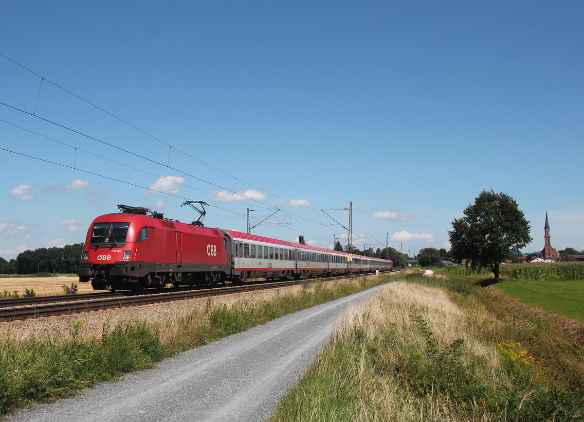 1116 149 mit dem  EC 112  am 14. August 2016 bei �bersee am Chiemsee.