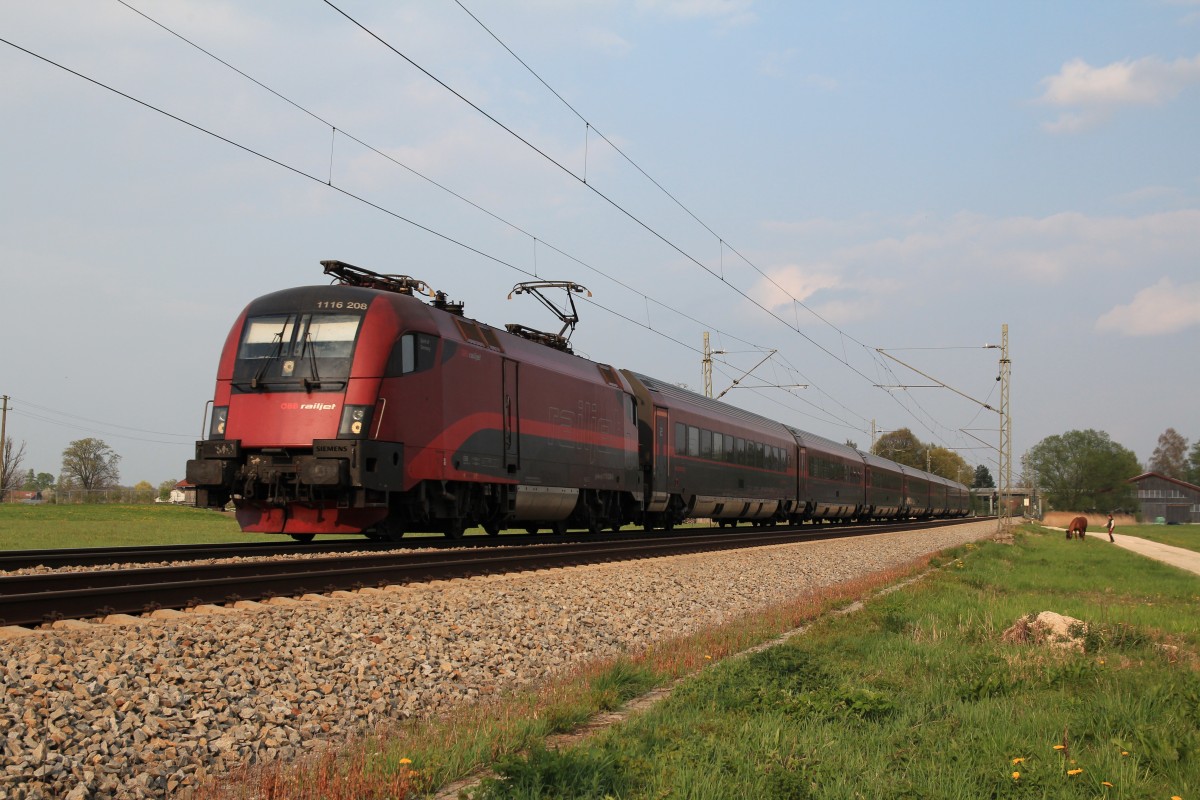 1116 208-0 am 13. April 2014 bei �bersee am Chiemsee.