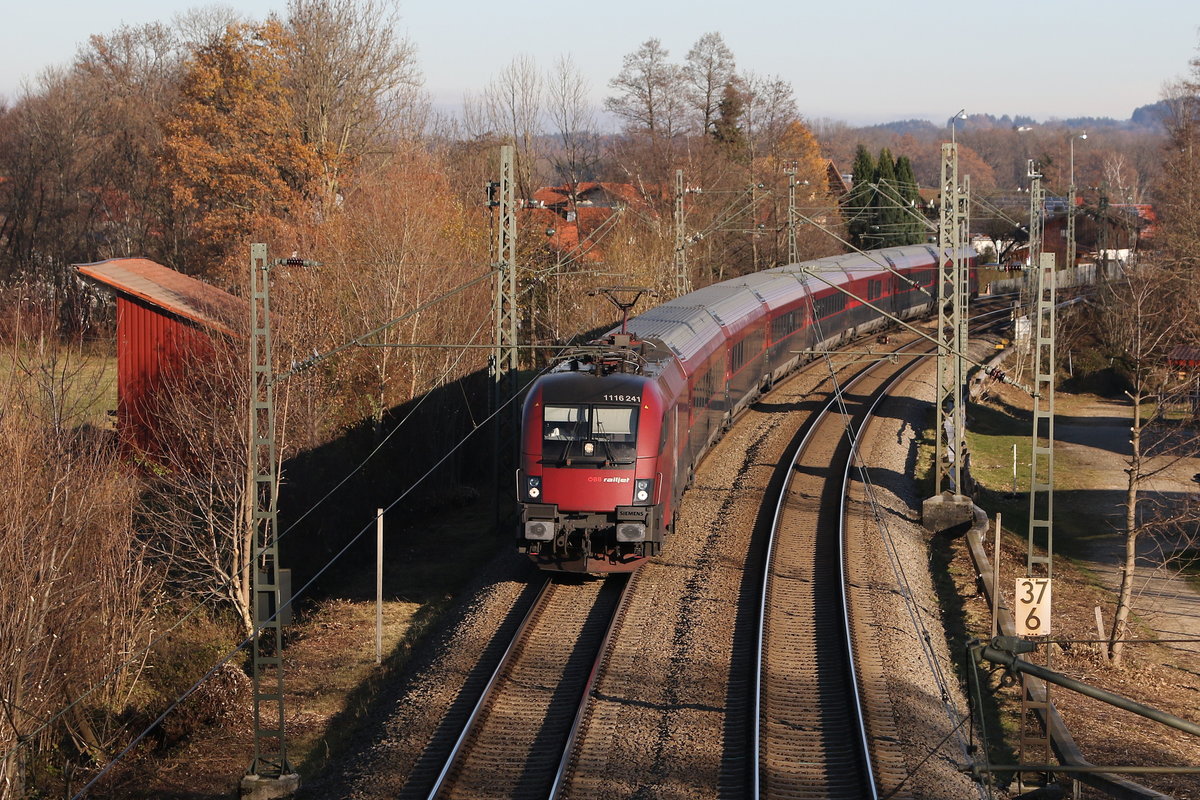 1116 241 bei der Ausfart aus �bersee in Richtung Rosenheim.