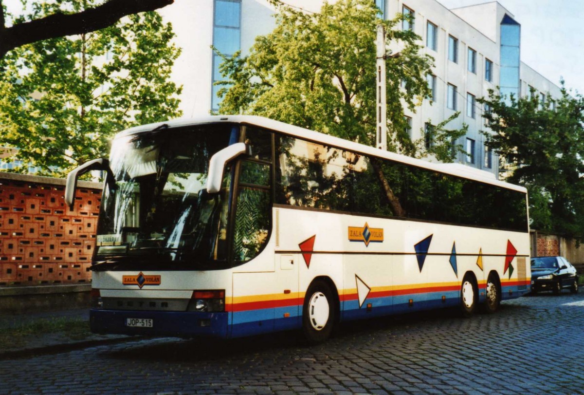 (117'024) - Zala Voln - JOP-515 - Setra am 28. Mai 2009 in Budapest