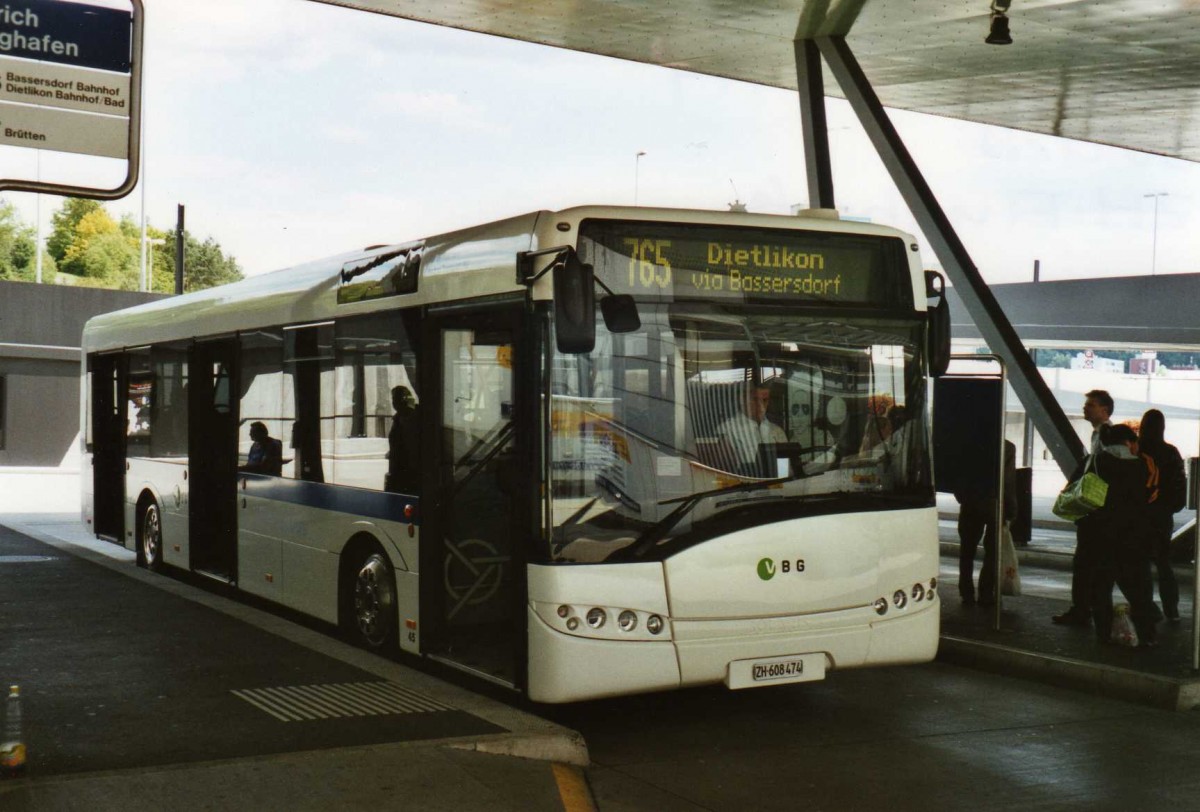 (119'018) - Andres, Effretikon - Nr. 45/ZH 608'474 - Solaris am 10. Juli 2009 in Zrich, Flughafen