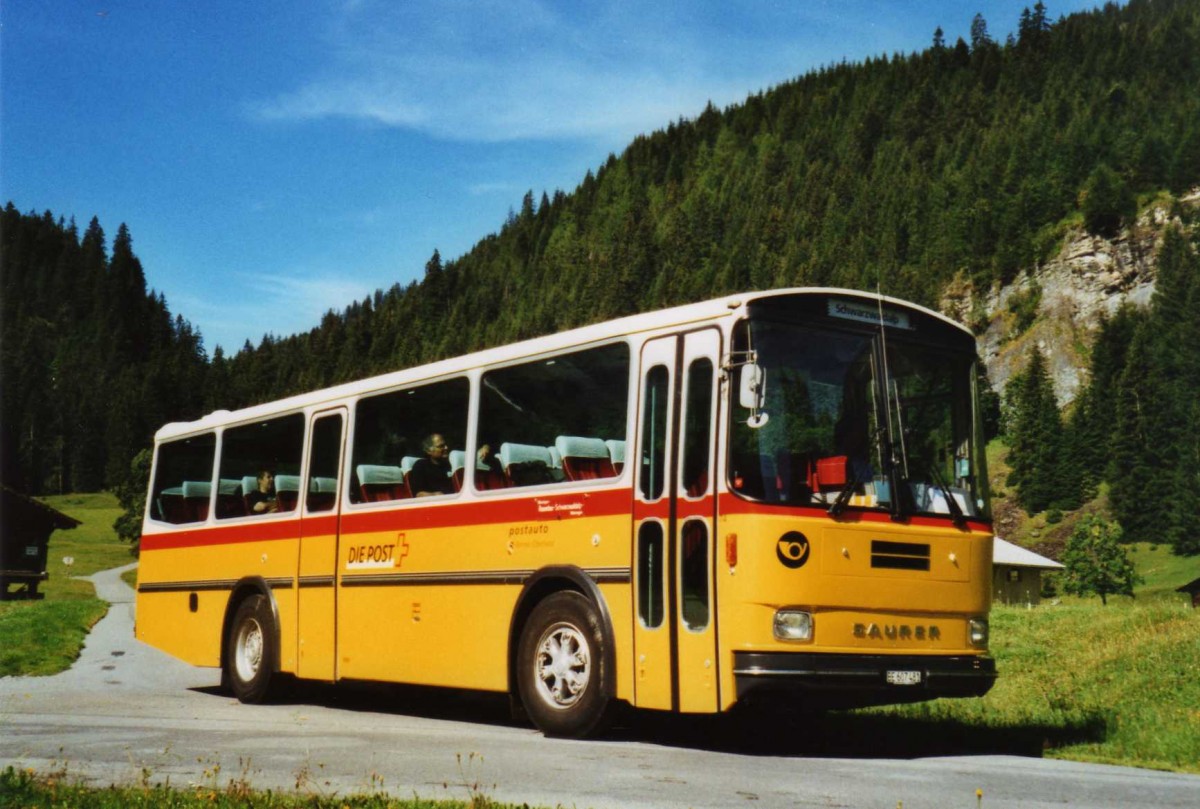 (120'222) - AVG Meiringen - Nr. 74/BE 607'481 - Saurer/R&J (ex P 24'357) am 23. August 2009 in Gschwandtenmaad