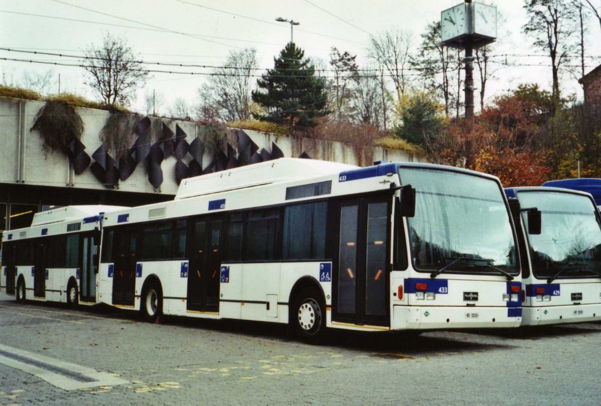 (122'307) - TL Lausanne - Nr. 433/VD 1010 - Van Hool am 19. November 2009 in Lausanne, Dpt Borde