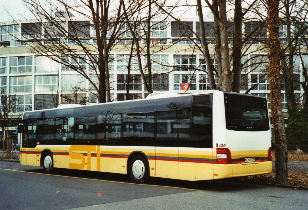 (123'118) - STI Thun - Nr. 129/BE 800'129 - MAN am 14. Dezember 2009 bei der Schifflndte Thun