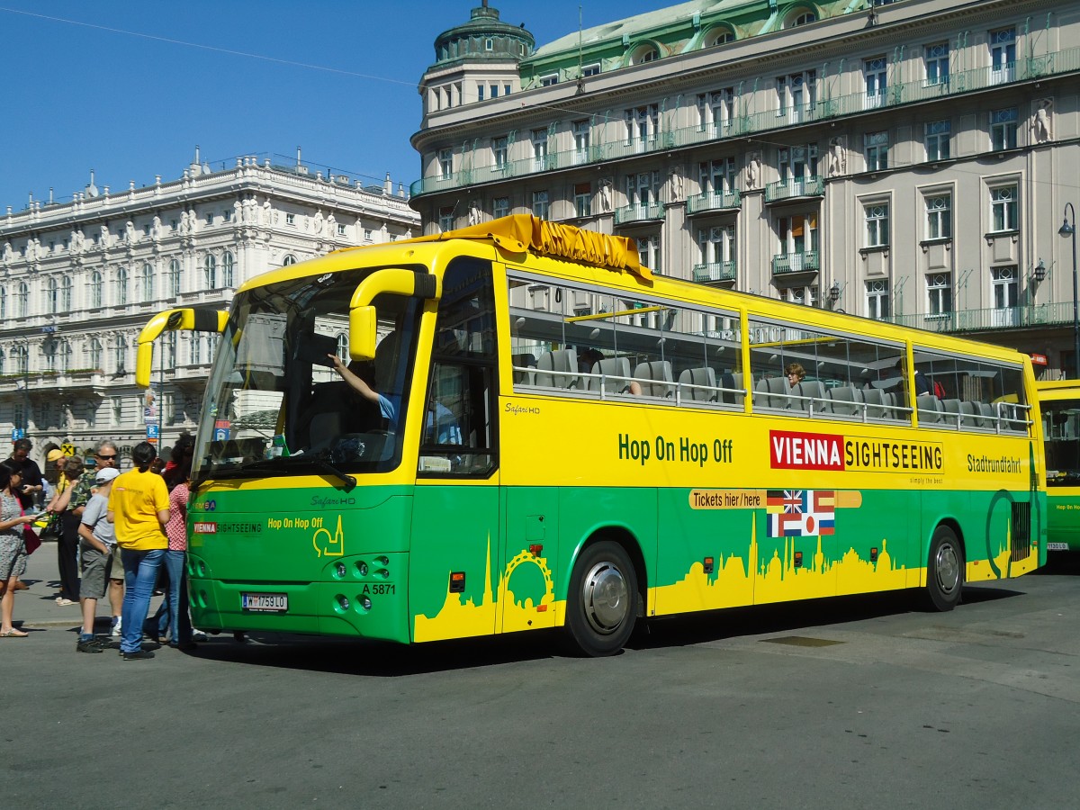 (128'390) - Dr. Richard - Nr. A5871/W 1759 LO - Temsa am 9. August 2010 in Wien-Krntner Ring, Oper