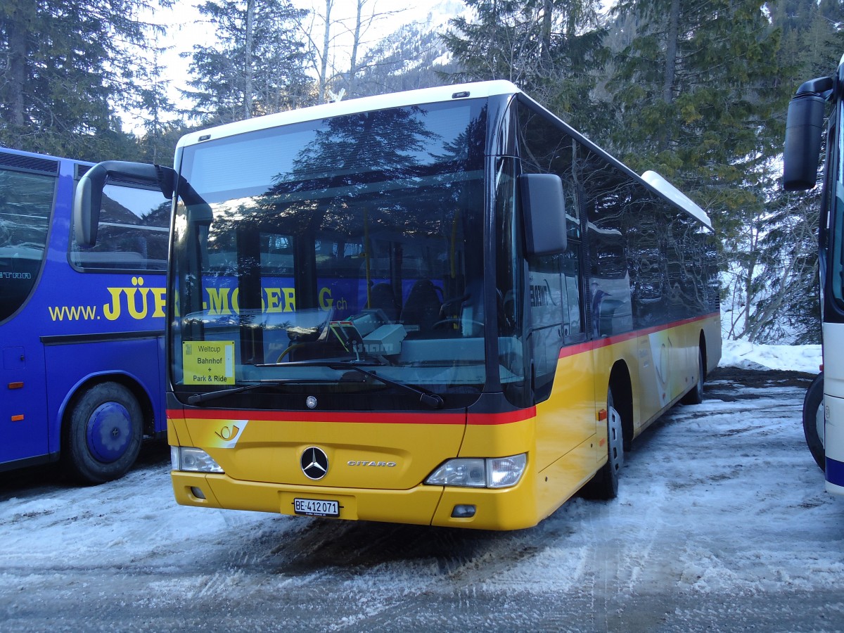 (132'091) - AVG Meiringen - Nr. 71/BE 412'071 - Mercedes am 8. Januar 2011 in Adelboden, Unter dem Birg