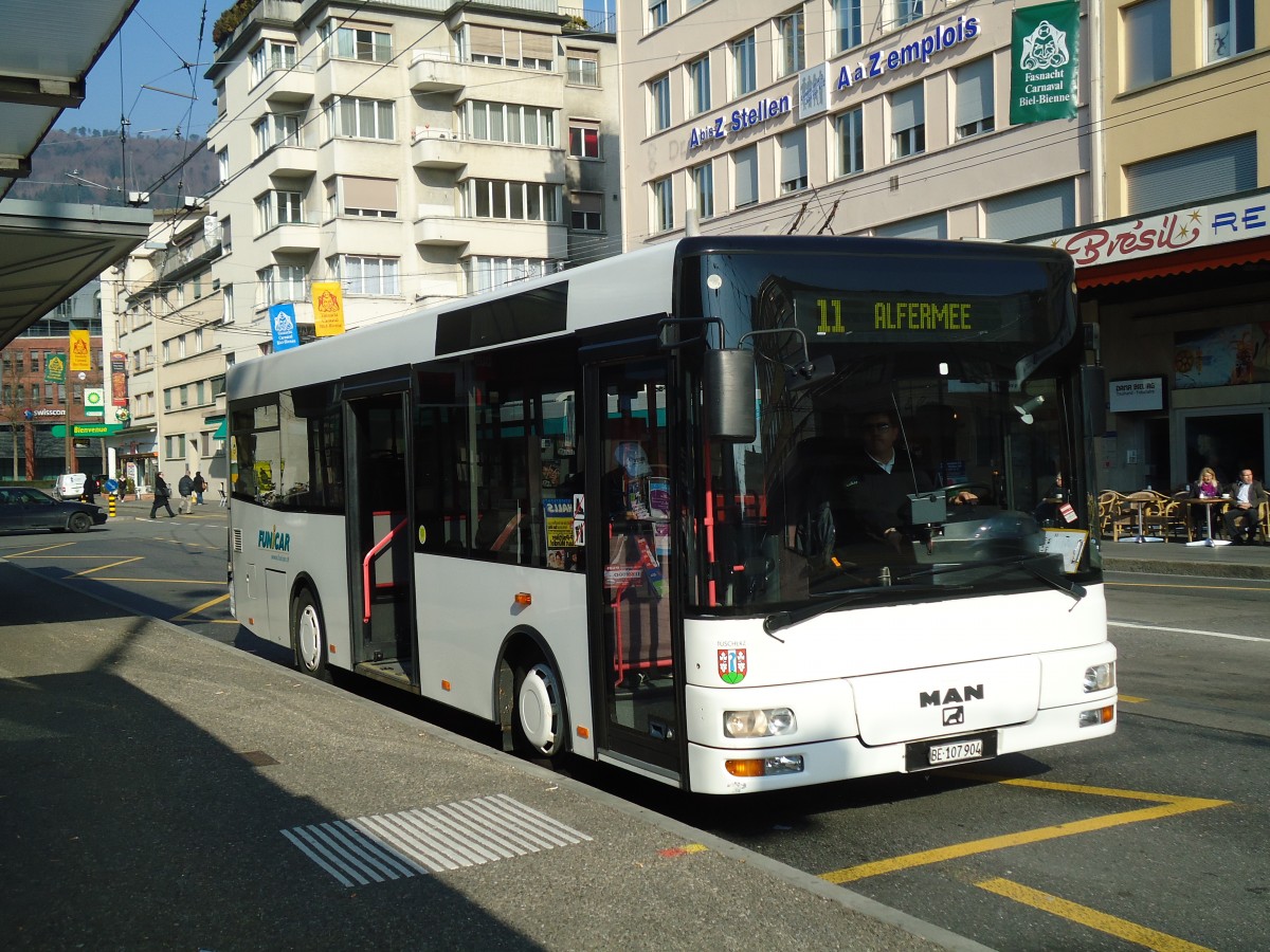 (132'786) - Funi-Car, Biel - Nr. 4/BE 107'904 - MAN am 9. Mrz 2011 beim Bahnhof Biel