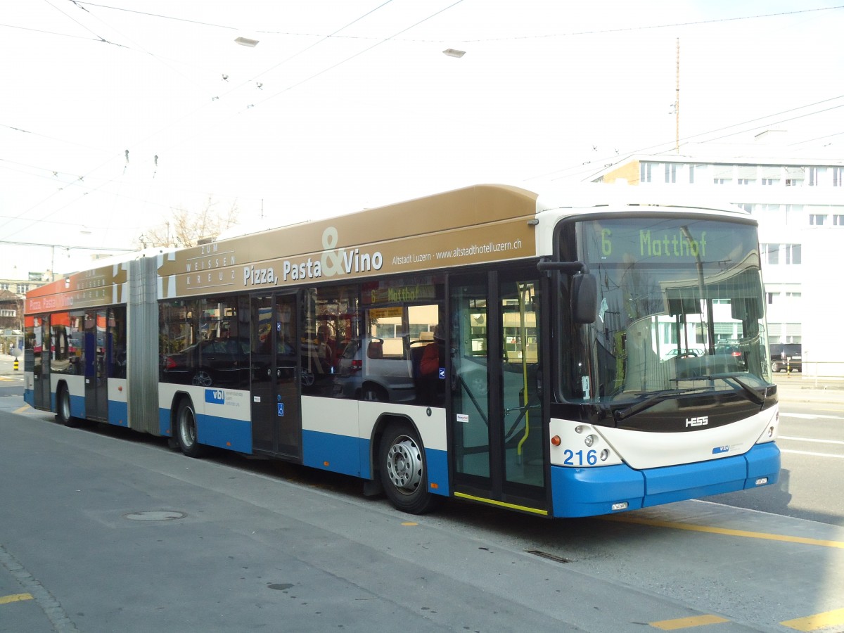 (133'013) - VBL Luzern - Nr. 216 - Hess/Hess Gelenktrolleybus am 11. Mrz 2011 in Luzern, Weinbergli