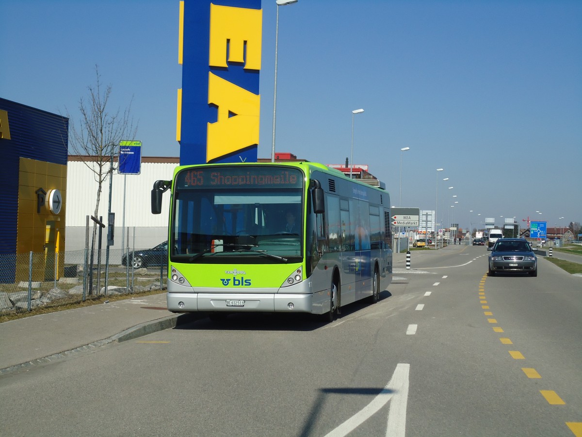 (133'144) - Busland, Burgdorf - Nr. 17/BE 612'513 - Van Hool am 21. Mrz 2011 in Lyssach, Bernstrasse