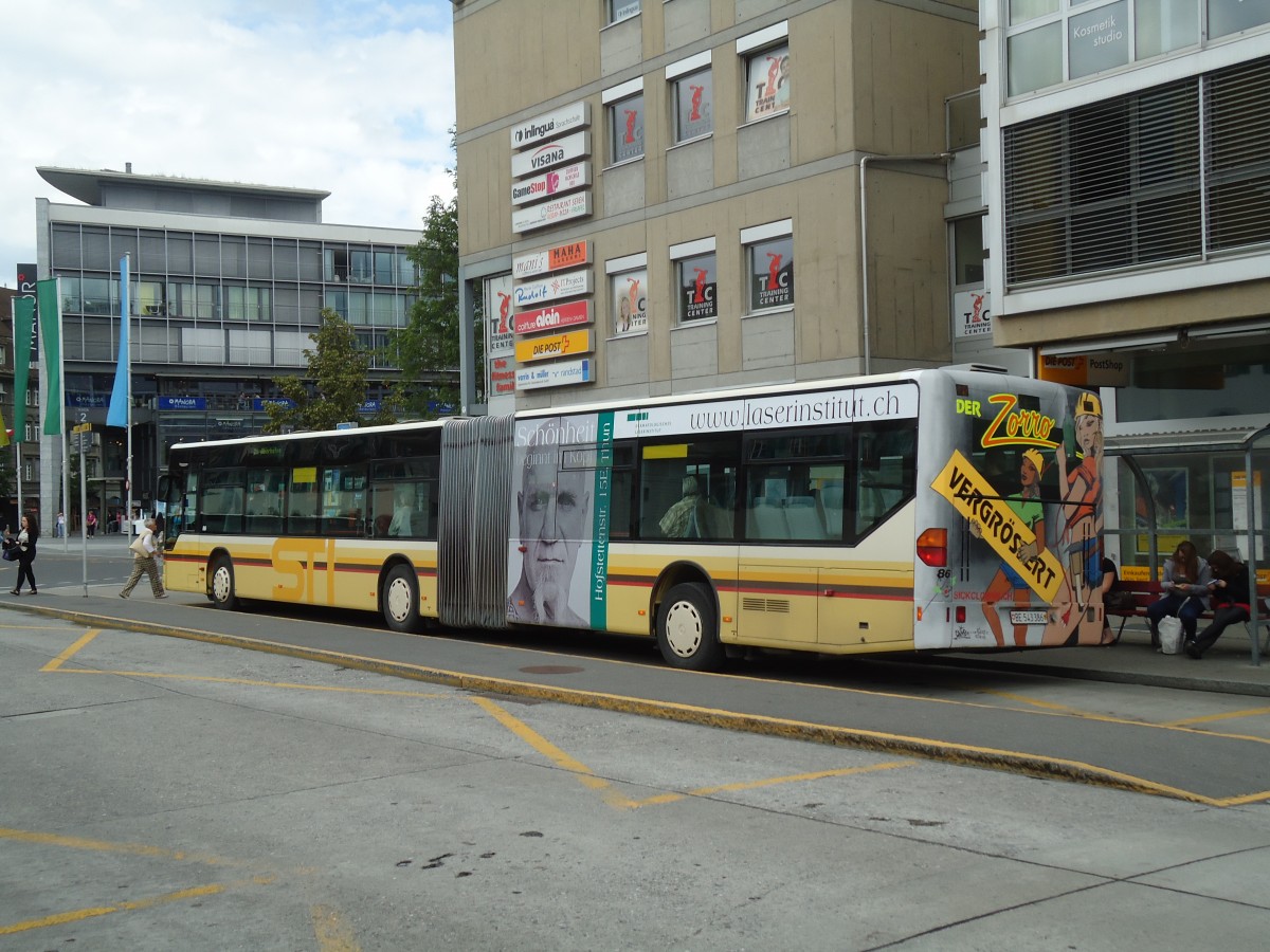 (133'981) - STI Thun - Nr. 86/BE 543'386 - Mercedes am 6. Juni 2011 beim Bahnhof Thun