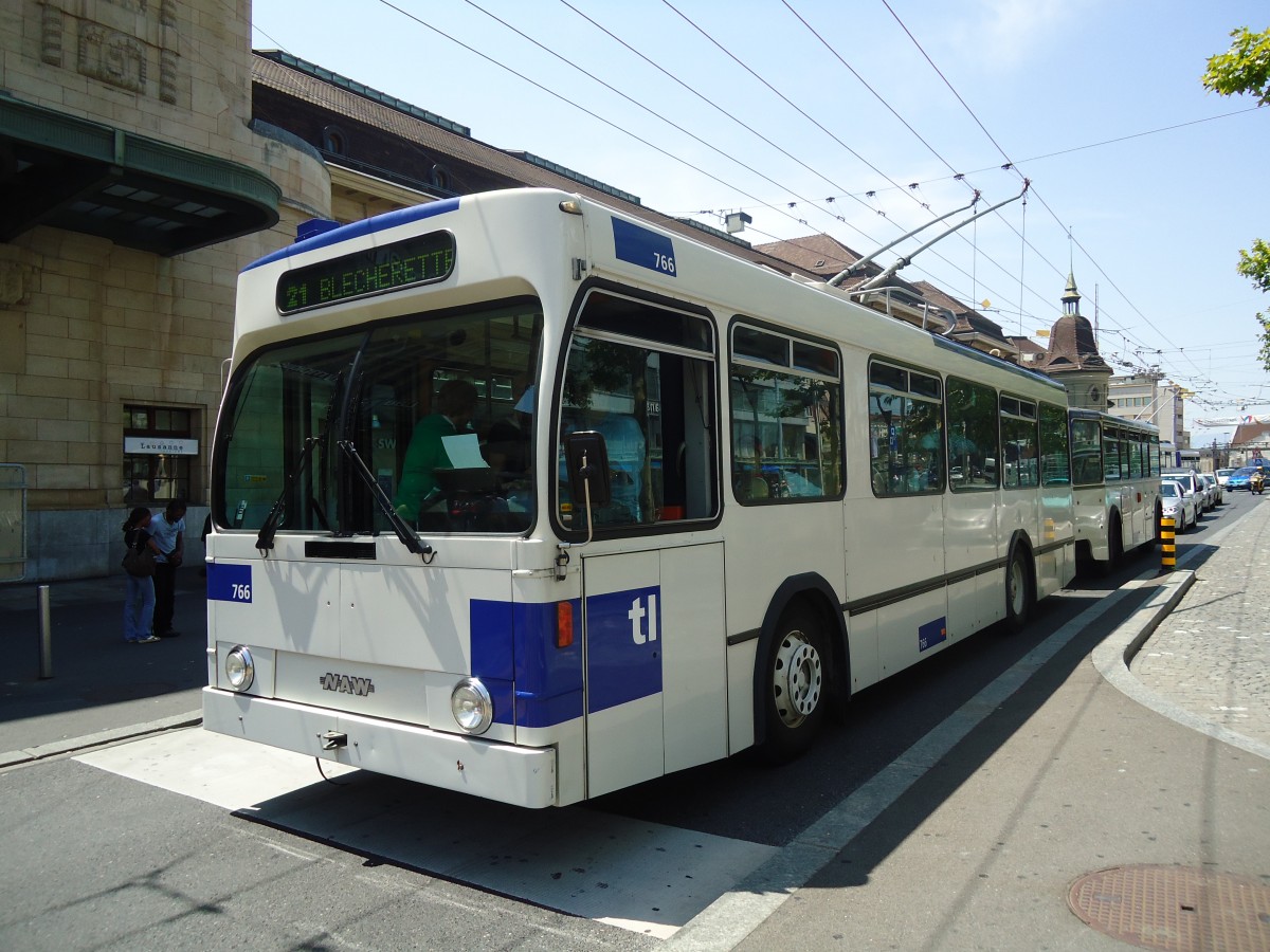 (135'118) - TL Lausanne - Nr. 766 - NAW/Lauber Trolleybus am 12. Juli 2011 beim Bahnhof Lausanne