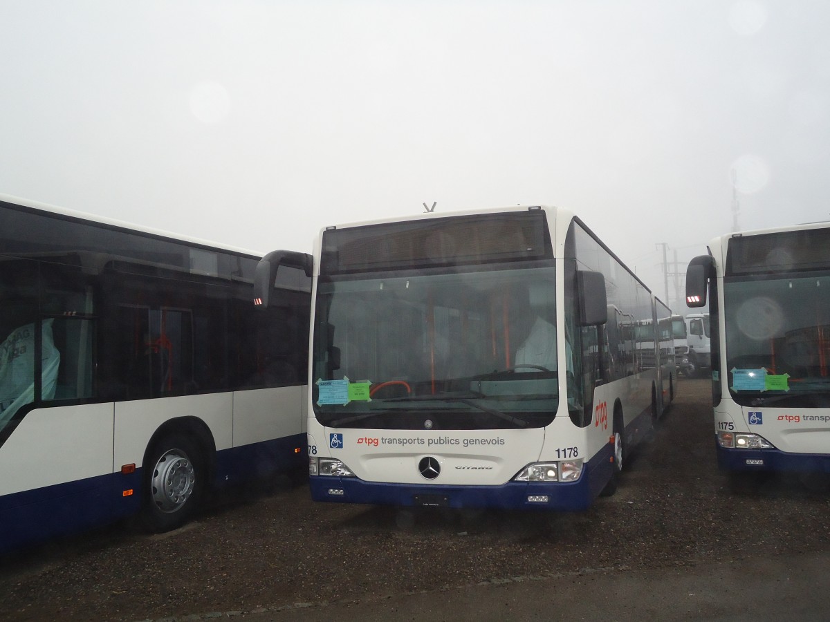 (136'882) - TPG Genve - Nr. 1178 - Mercedes am 23. November 2011 in Wil, Larag