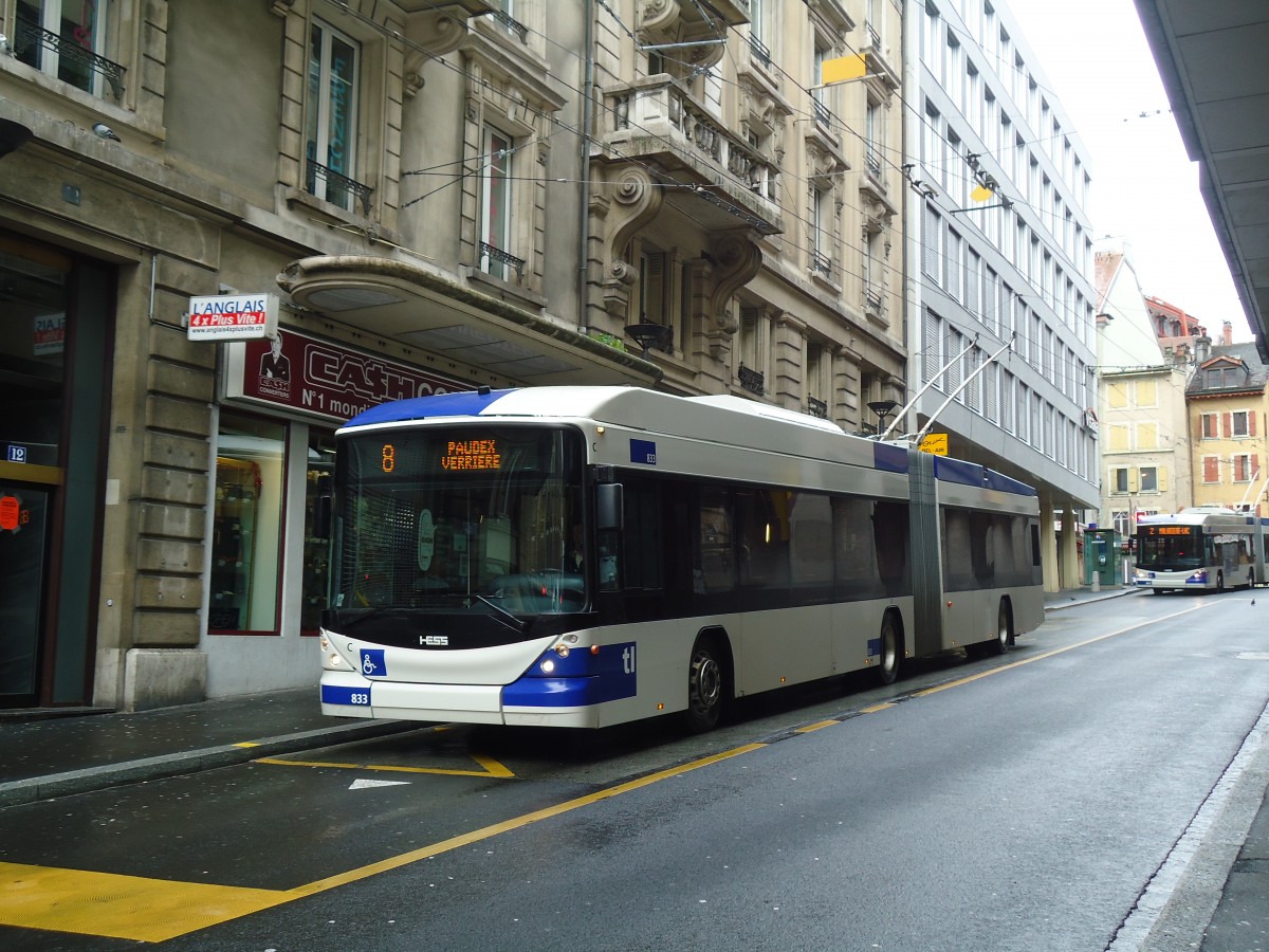 (137'236) - TL Lausanne - Nr. 833 - Hess/Hess Gelenktrolleybus am 18. Dezember 2011 in Lausanne, Bel-Air