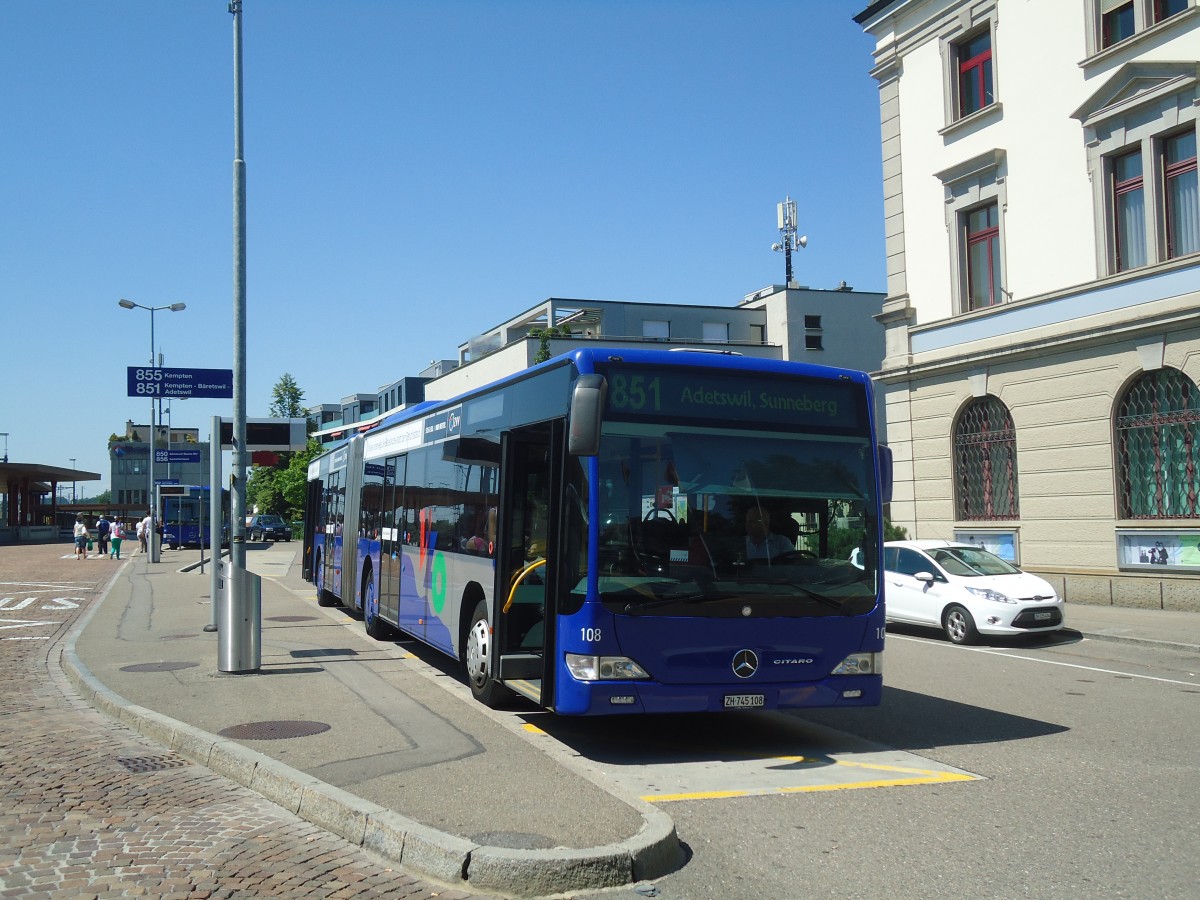 (139'810) - VZO Grningen - Nr. 108/ZH 745'108 - Mercedes am 16. Juni 2012 beim Bahnhof Wetzikon