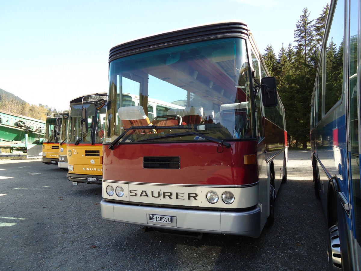 (142'049) - Dreier, Suhr - AG 11'851 U - Saurer/R&J (ex Gerber, Matzendorf; ex Schnider, Schpfheim) am 21. Oktober 2012 in Schwarzsee, Schwyberg