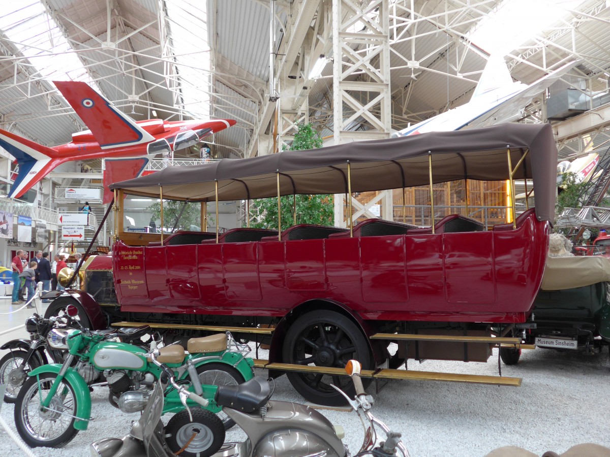 (150'374) - Museum, Sinsheim - Daimler am 26. April 2014 in Speyer, Technik-Museum