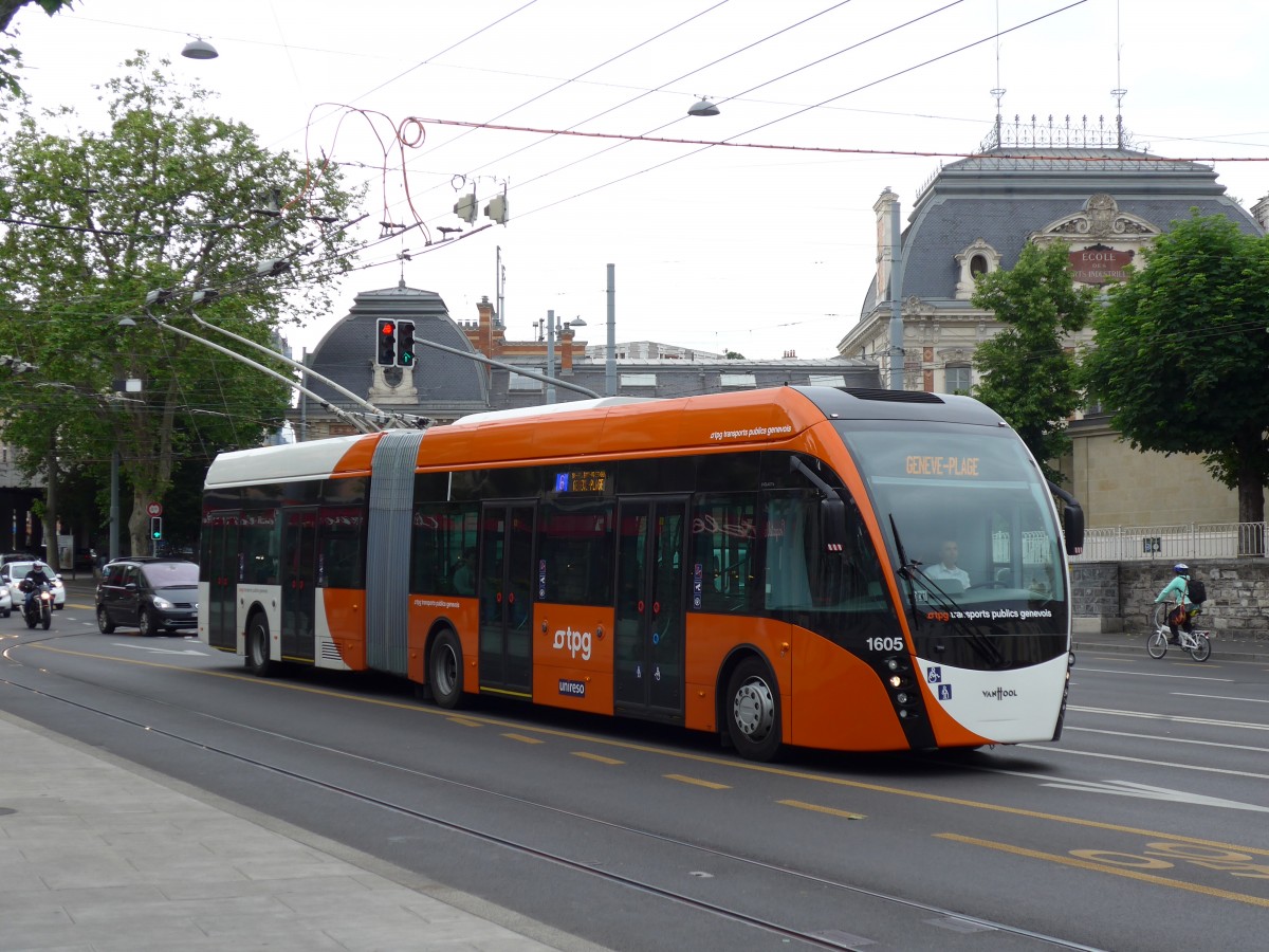 (150'838) - TPG Genve - Nr. 1605 - Van Hool Gelenktrolleybus am 26. Mai 2014 in Genve, Place des Vingt-Deux-Cantons