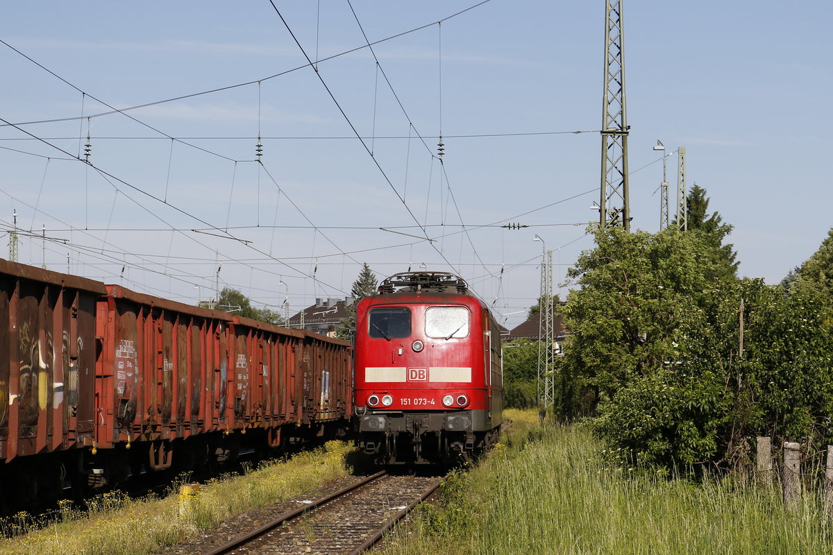 151 073-4 war am 19. Mai 2017 in Freilassing abgestellt.