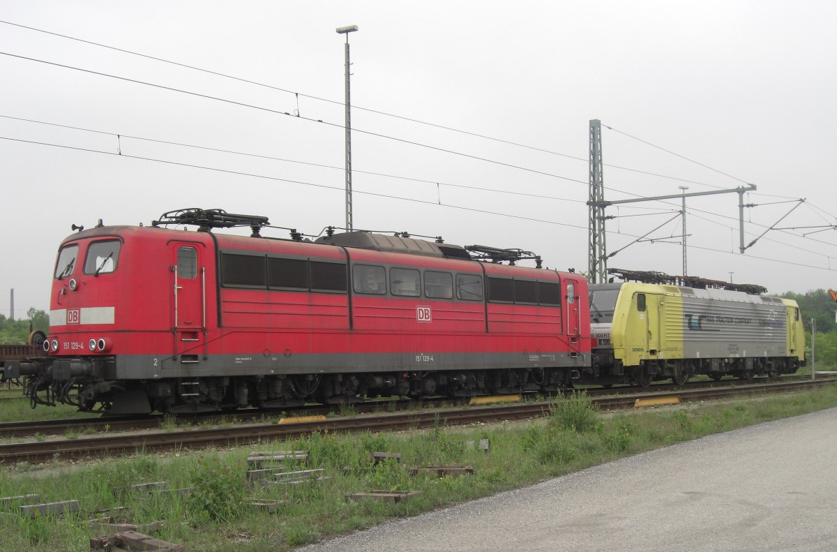 151 129-4 war am 15. Mai 2009 im Rangierbahnhof M�nchen-Nord abgestellt.