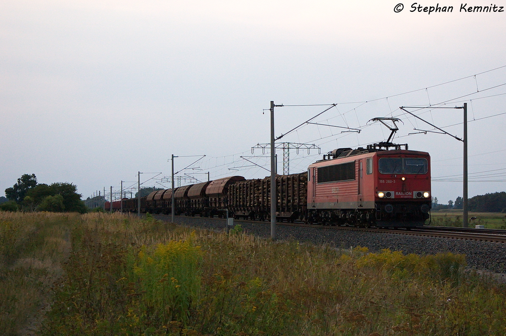 155 260-3 DB Schenker Rail Deutschland AG mit einem gemischtem G�terzug in Vietznitz und fuhr in Richtung Nauen weiter. 29.08.2013