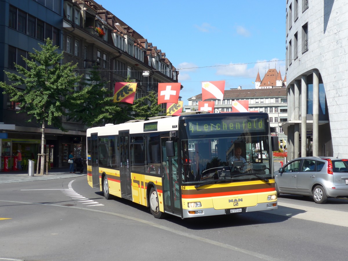 (155'262) - STI Thun - Nr. 94/BE 572'094 - MAN am 14. September 2014 beim Bahnhof Thun