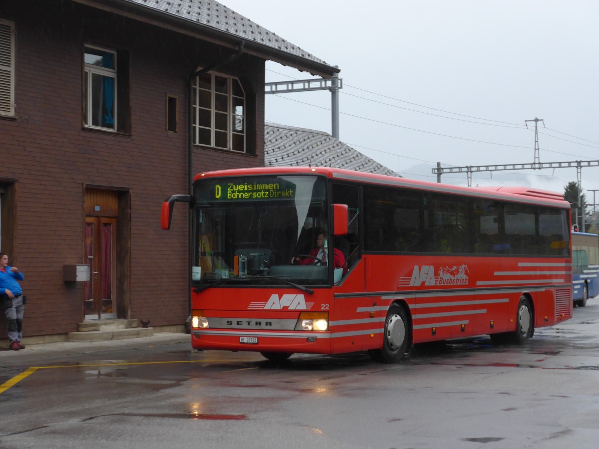 (155'750) - AFA Adelboden - Nr. 22/BE 26'708 - Setra (ex Nr. 8) am 13. Oktober 2014 beim Bahnhof Wimmis