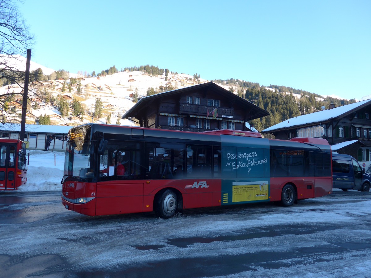 (158'231) - AFA Adelboden - Nr. 51/BE 25'802 - Solaris am 5. Januar 2015 beim Bahnhof Lenk